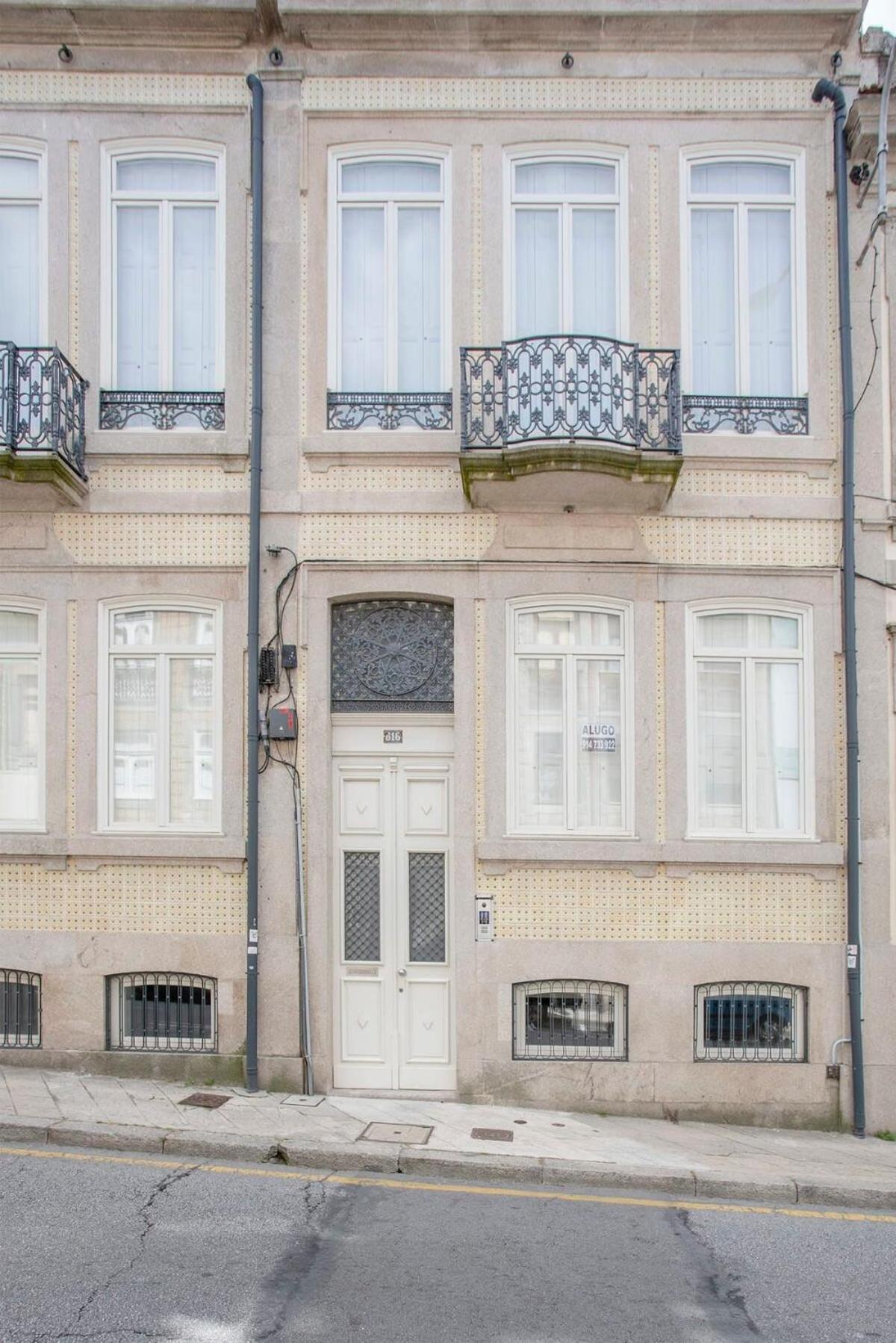Liiiving In Porto - Downtown Balcony Studio Exterior foto